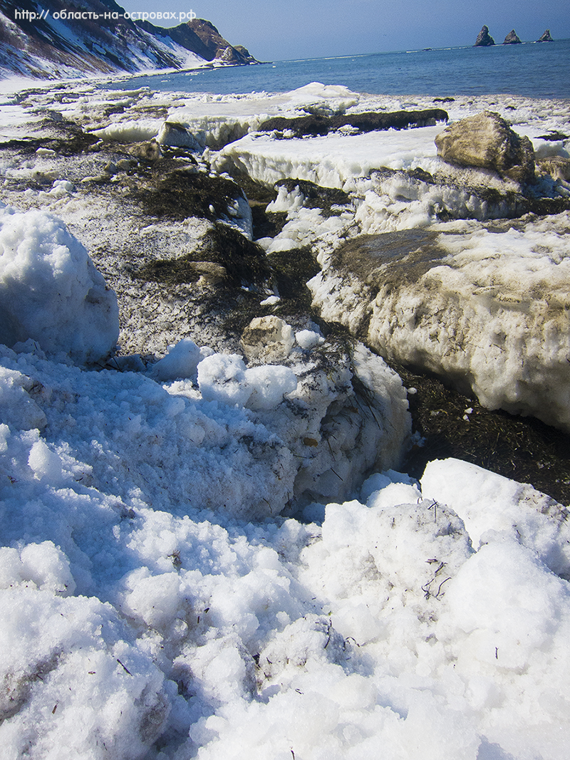 Уборка снега в Южно-Сахалинске, декабрь 2019 г.